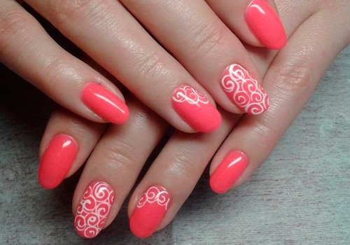  Coral nails