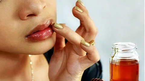 Honey for Lip Care