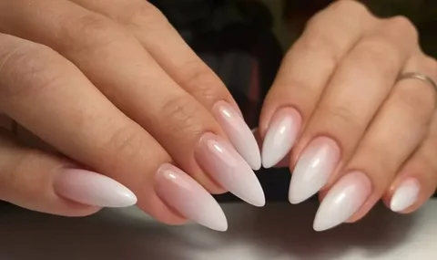 Nude Ombre Almond Nails