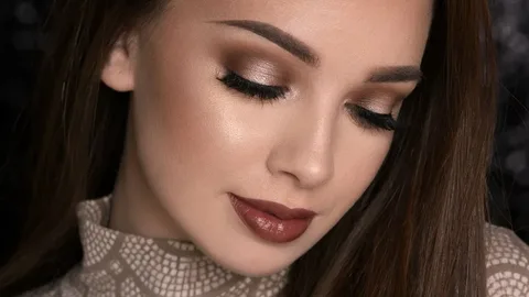 Smokey Eyes and Bold Lips