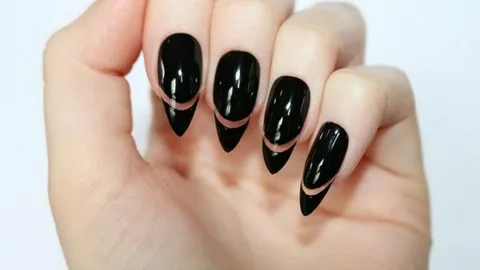 black Nails