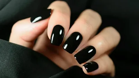 black nails