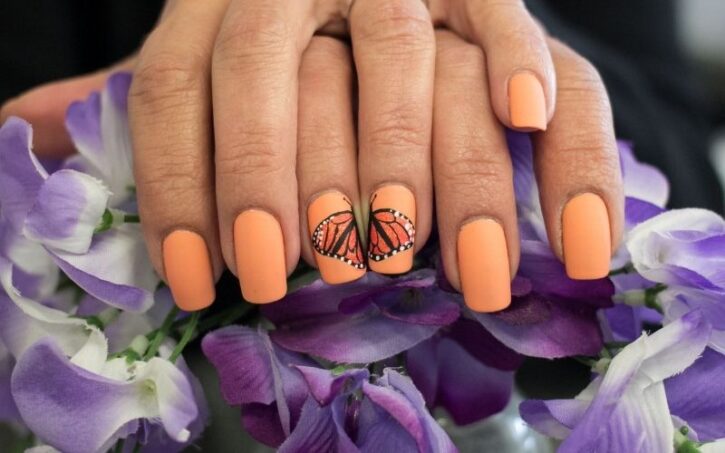 Butterfly on Matte Nails