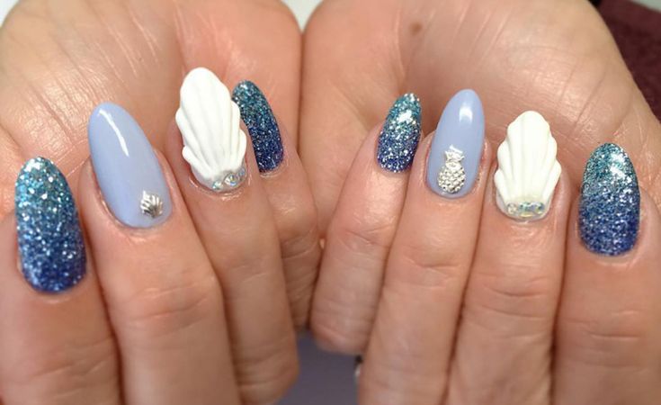 Delicate Seashell Mermaid Nail Art