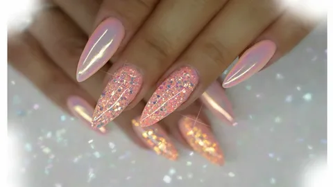 Glitter Gradient Peach Nails