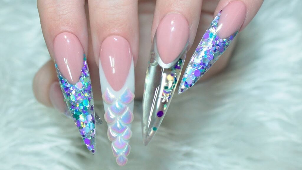 Beachy Acrylic Mermaid Nails