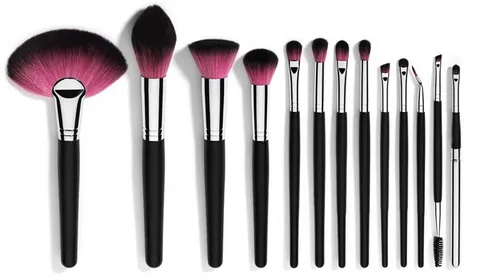 makeup brushes